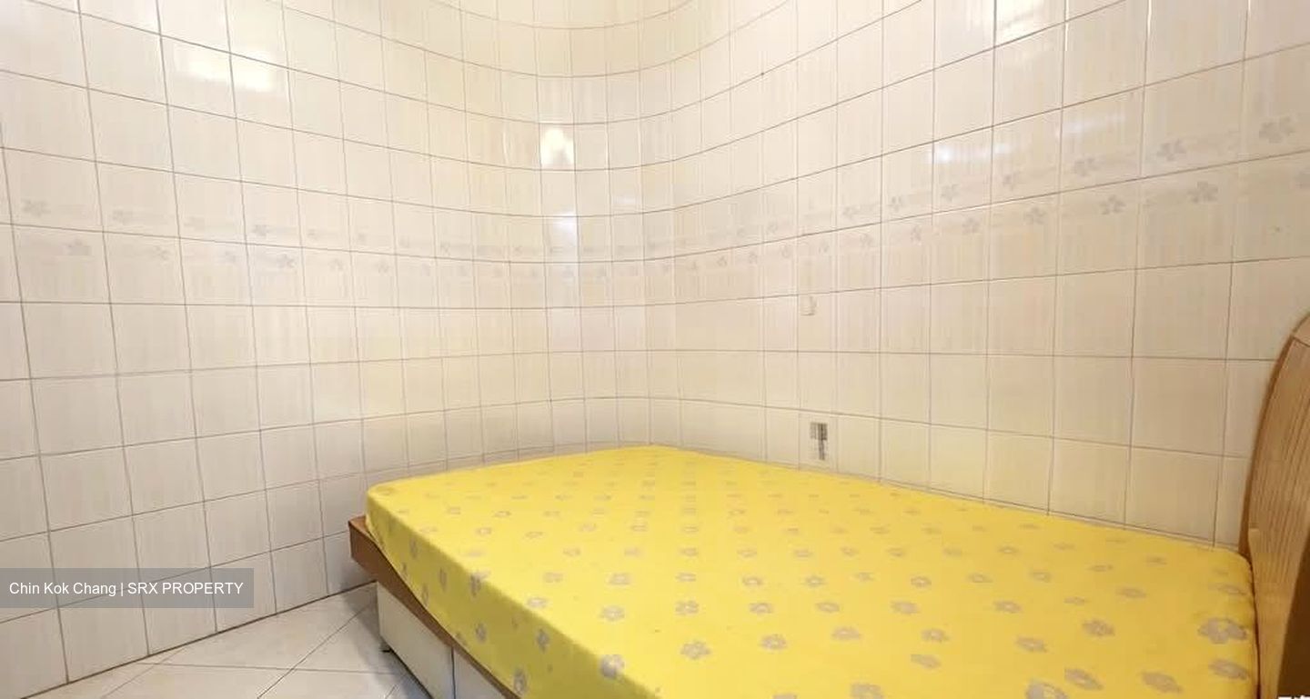 Blk 128 Lorong Ah Soo (Hougang), HDB Executive #566688101